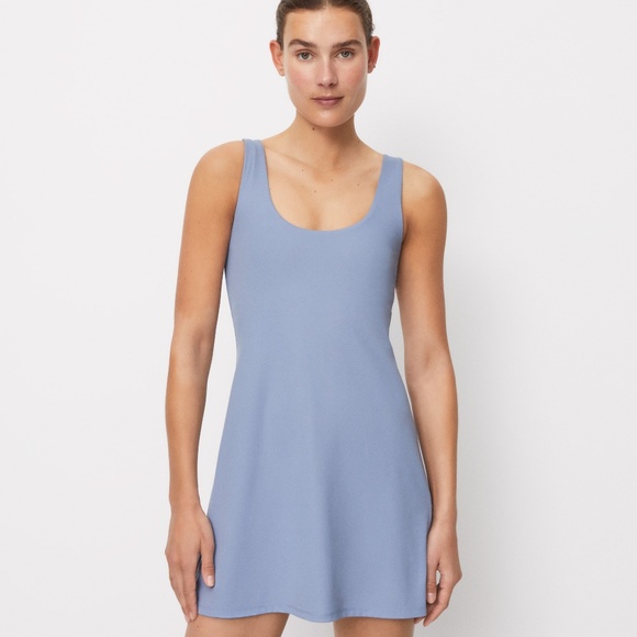 Oysho Compressive dress with pocket and cups - Picture 1 of 6